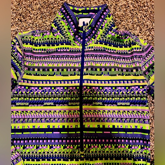 Nike Pro Dri-Fit 1/2 zip pullover - Picture 2 of 9